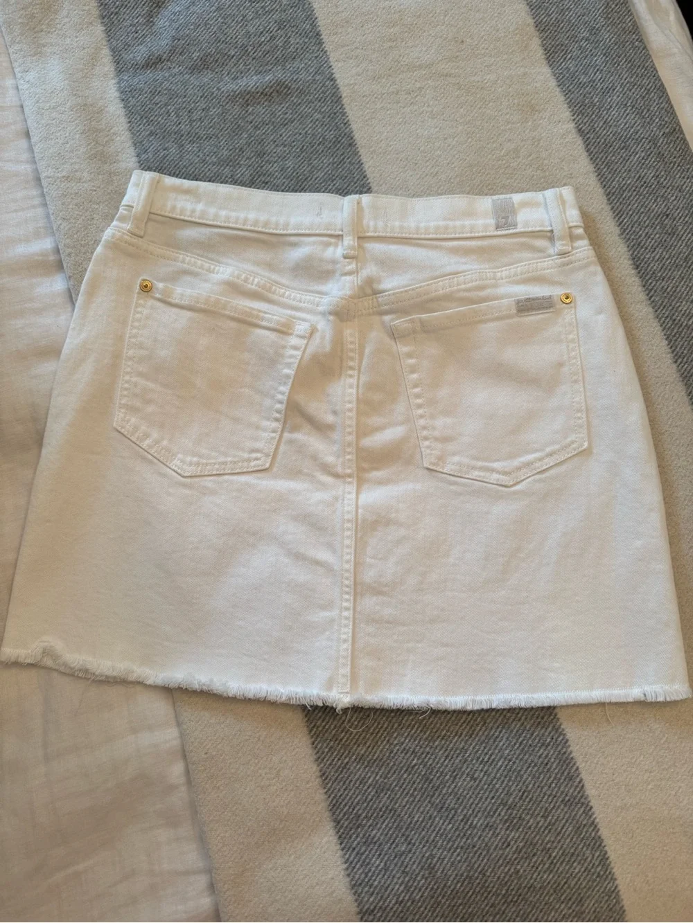 7 For All Mankind crisp white